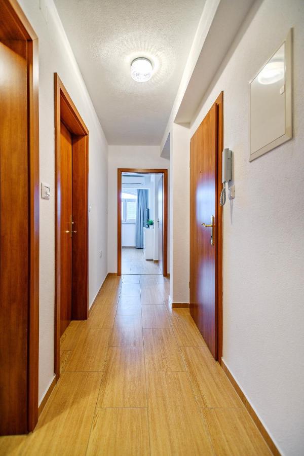 Comfort Apartments In Peaceful Area Zadar - With Garden מראה חיצוני תמונה