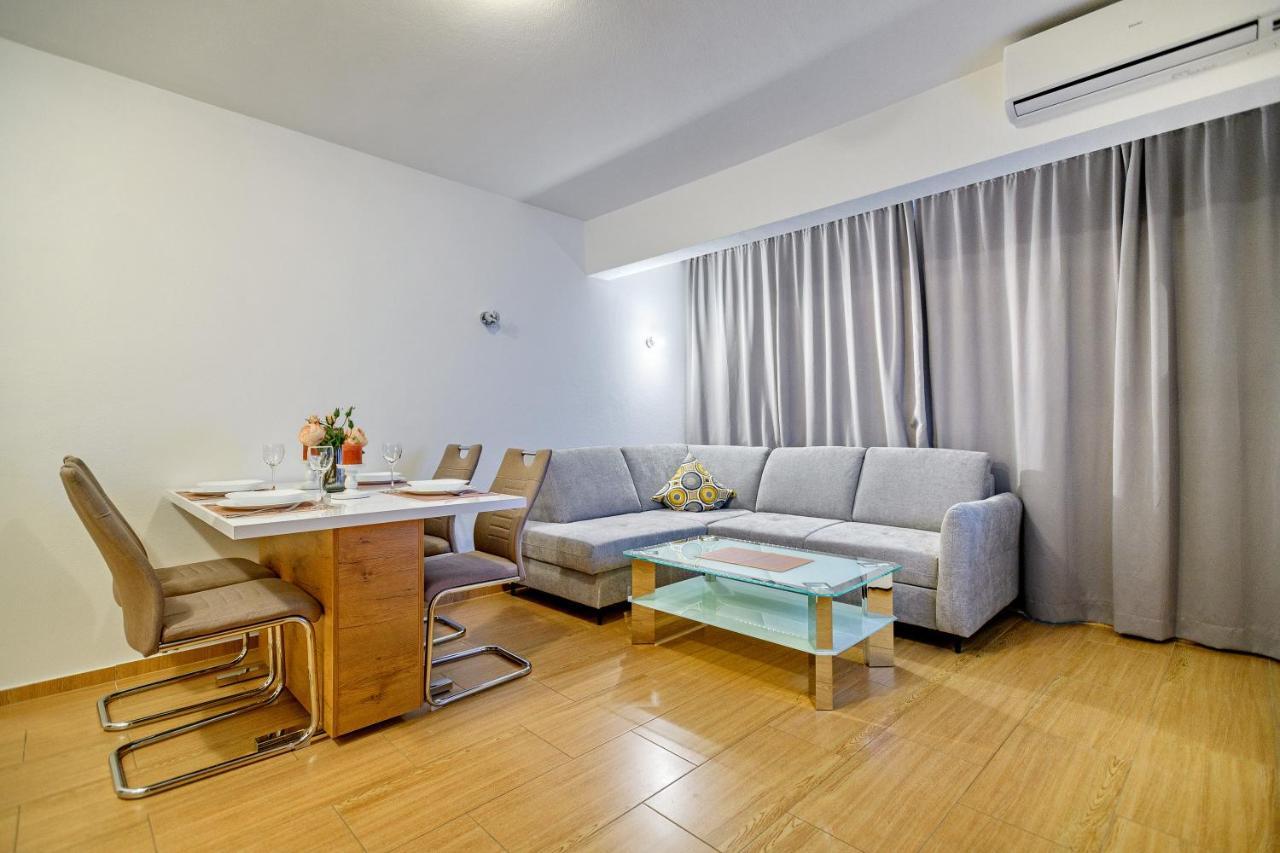 Comfort Apartments In Peaceful Area Zadar - With Garden מראה חיצוני תמונה