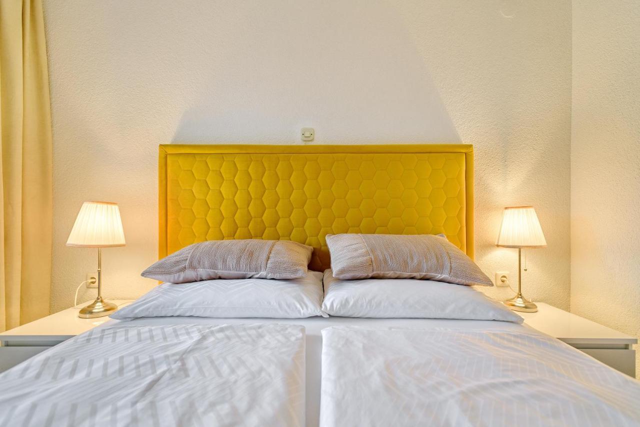 Comfort Apartments In Peaceful Area Zadar - With Garden מראה חיצוני תמונה