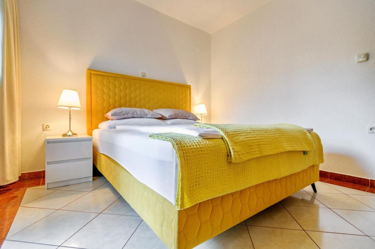 Comfort Apartments In Peaceful Area Zadar - With Garden מראה חיצוני תמונה