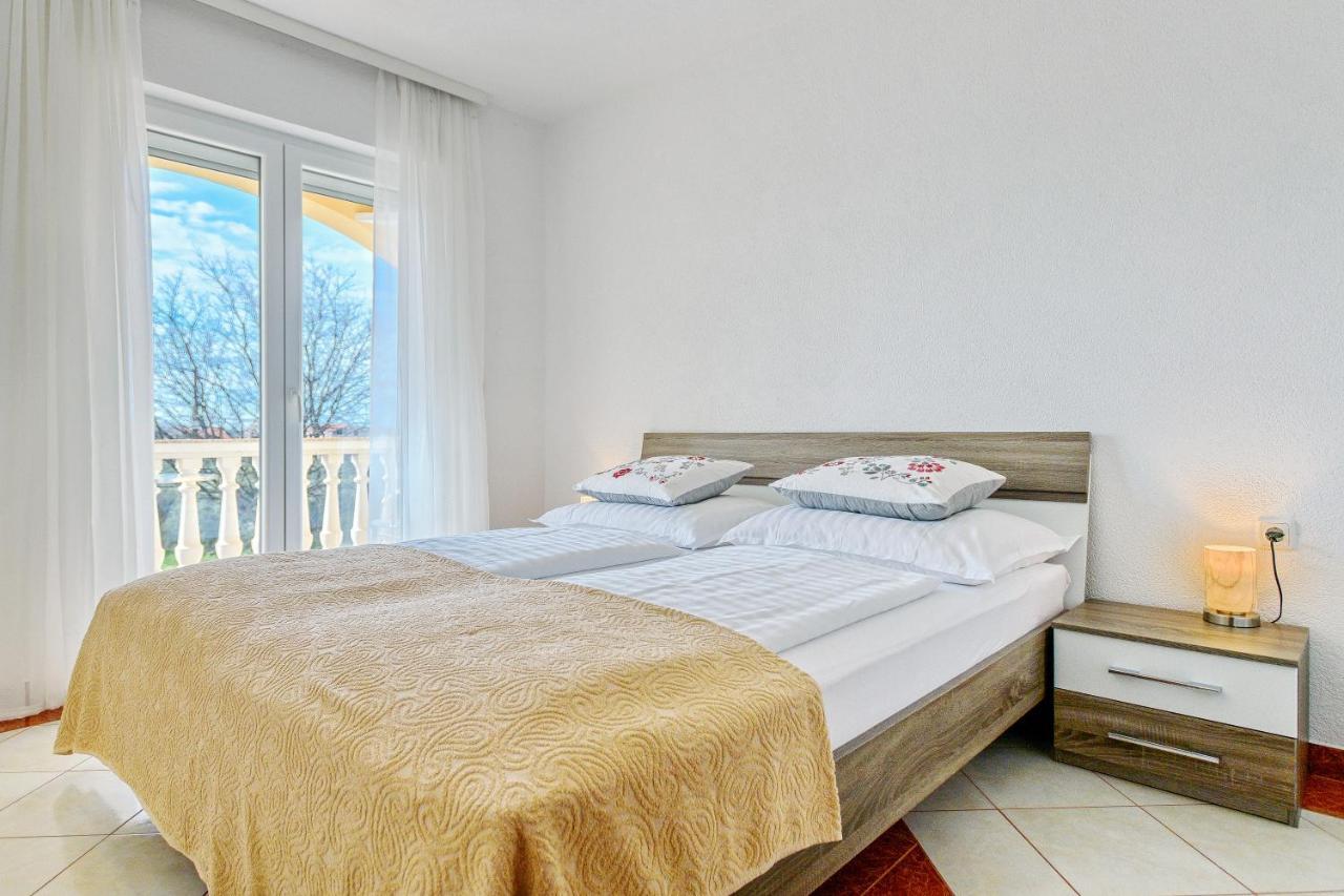 Comfort Apartments In Peaceful Area Zadar - With Garden מראה חיצוני תמונה